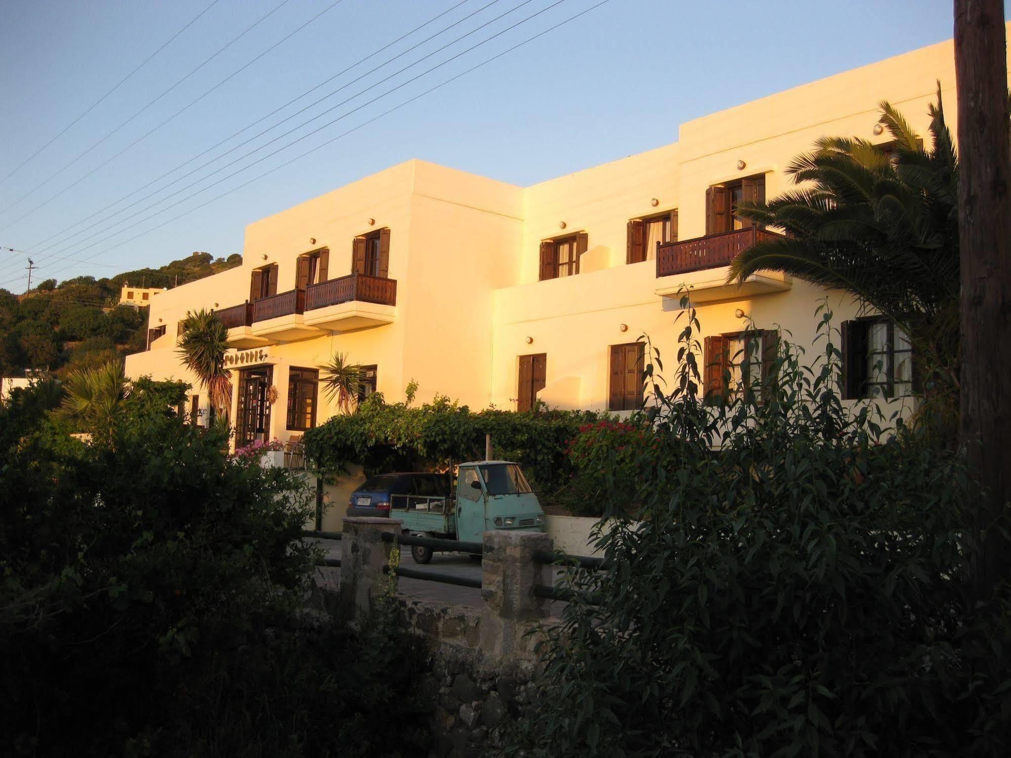 Porfyris Hotel Mandrákion Exterior foto